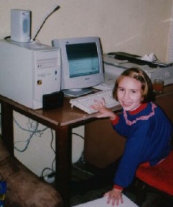 Alexandra la 7 ani, cand incepea activitatea Intercer in 1997